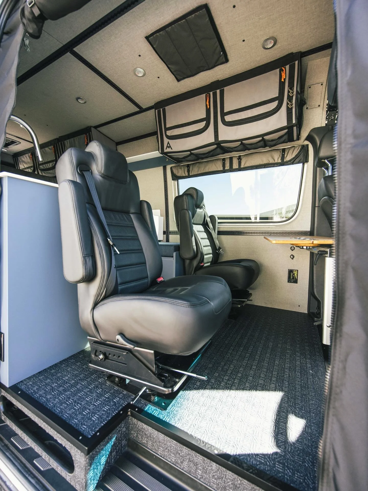 A simple and clean layout for this 170. YouTube video of this build is in our bio! #offthegridvanworks #sprintervan #vanconversion #builtwithintegrity