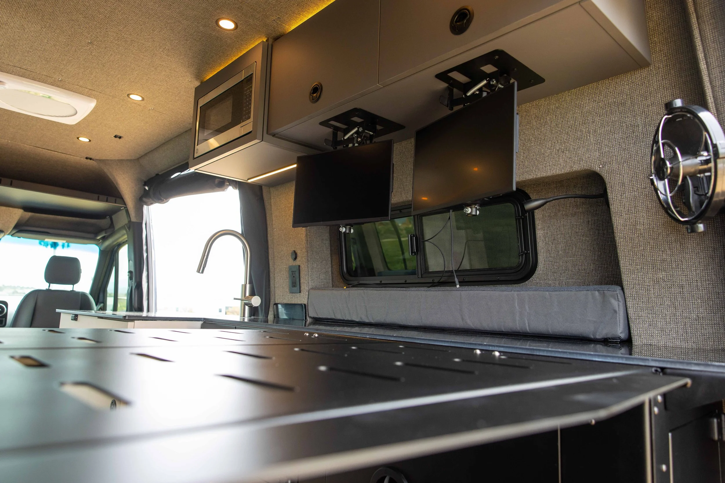 Sprinter Van Work station