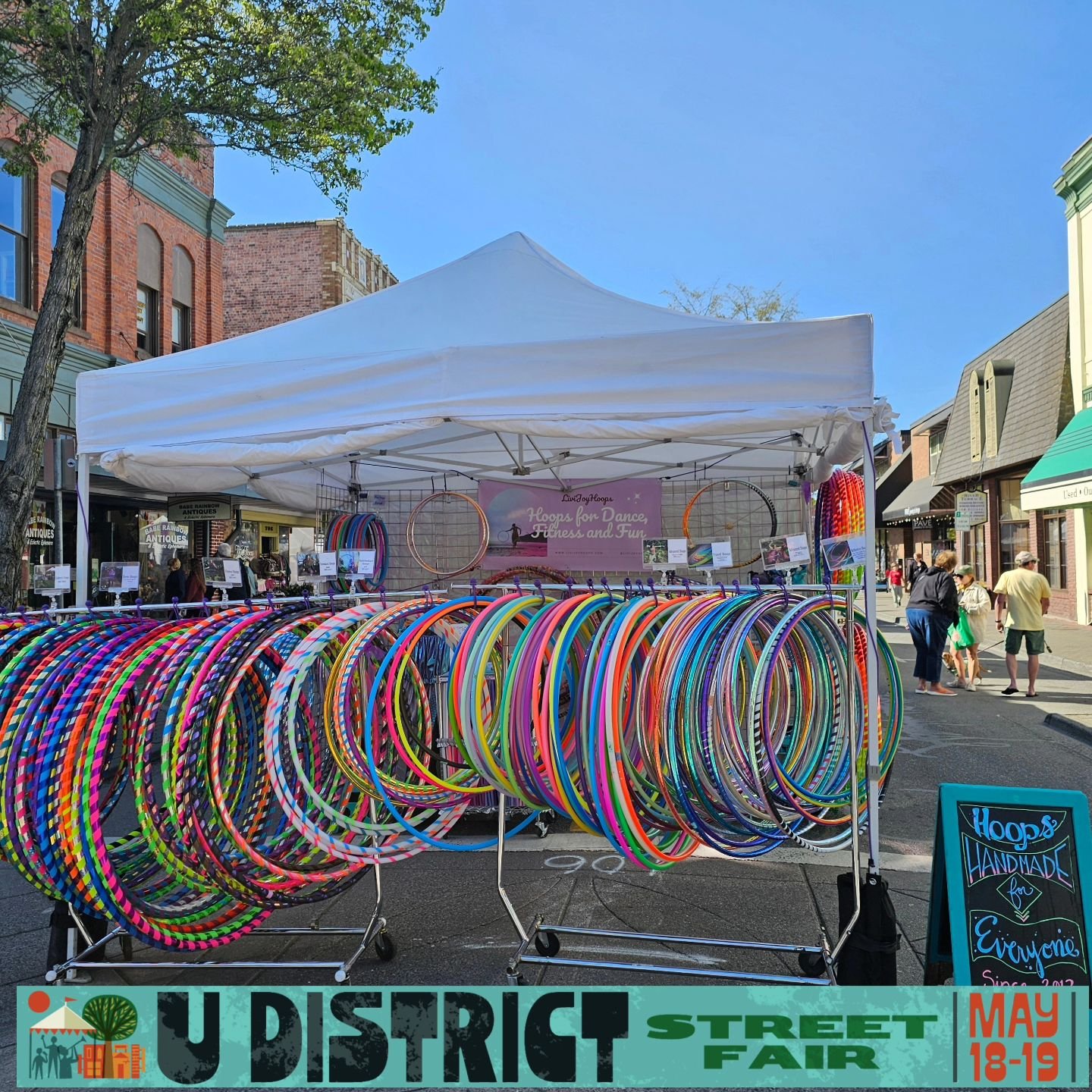 #UDistrictStreetFair is back!&nbsp;Make your way to the U District Street Fair, May 18-19, to visit Seattle&rsquo;s largest outdoor arts &amp; crafts event, featuring two days of live music, 350 vendors and 3 delicious food courts! Come see&nbsp;@Liv