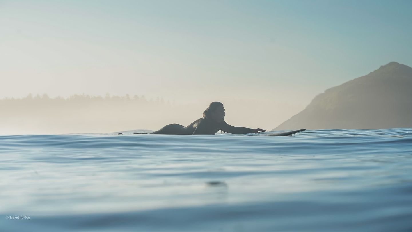 Following my dreams ✨ 🌊 

In art school all I painted was water. When I wasn&rsquo;t at school I was training/swimming competitively. 

I googled &ldquo;where can you surf in Canada&rdquo; and Tofino was top of my search. I moved here and never look