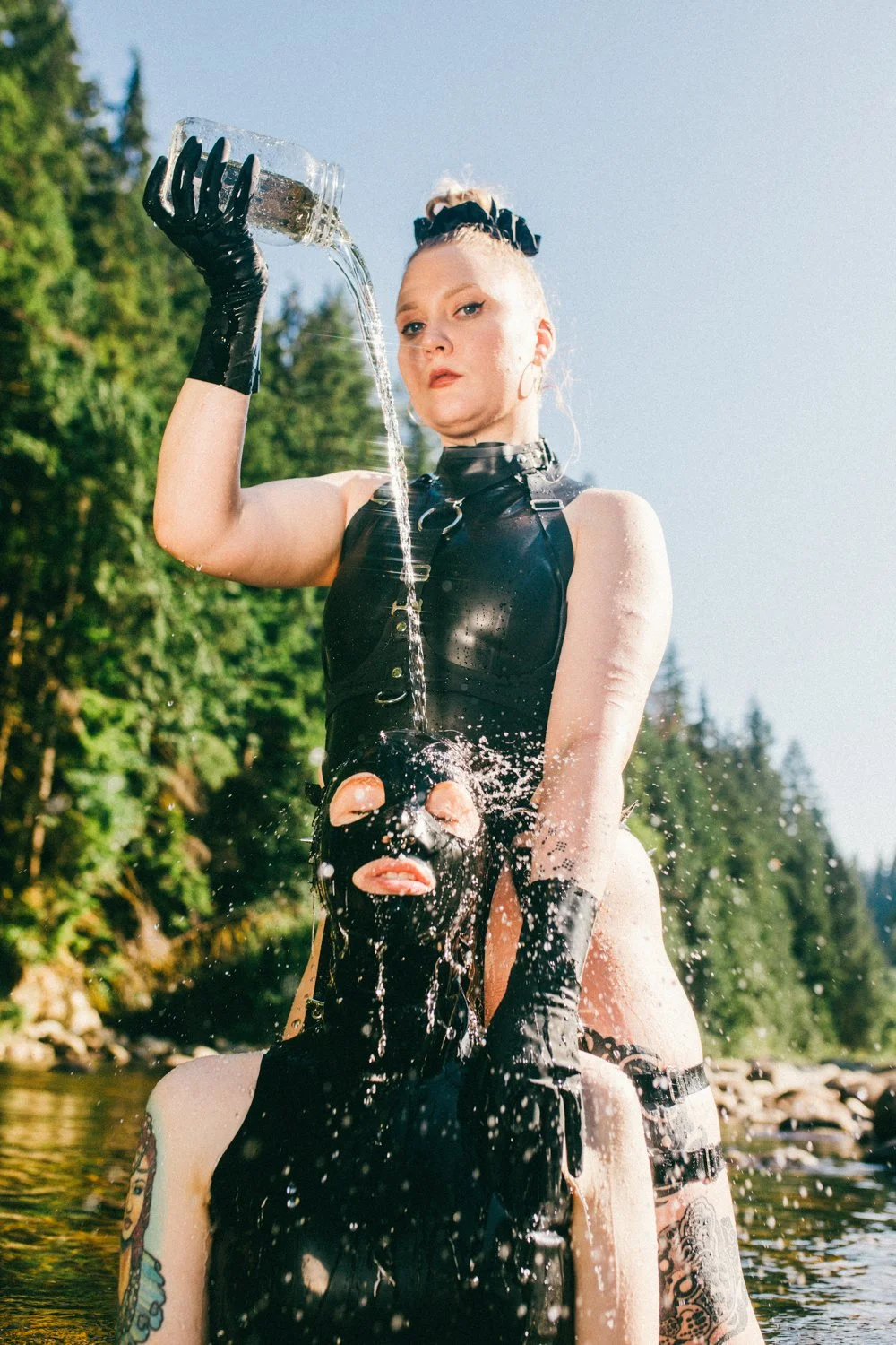 Annix+Graceless_latex_river_LR-54.jpg