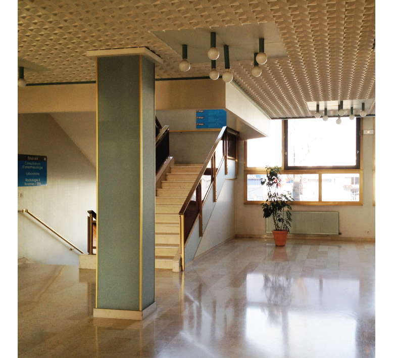 5-CLINIQUE-BELLEDONNE-AVANT-TRAVAUX-ACCUEIL-RECEPTION.png
