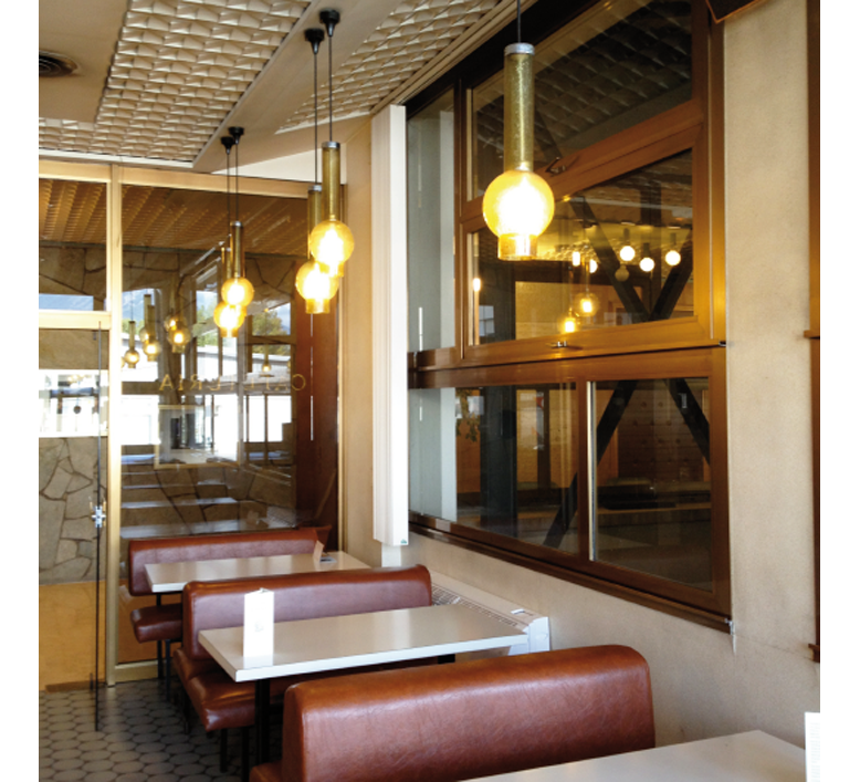 10-CLINIQUE-BELLEDONNE-AVANT-TRAVAUX-CAFETERIAT.png