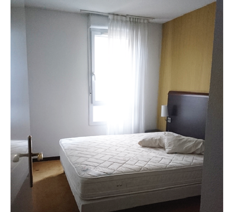 9-LE-HUB-AVANT-TRAVAUX-APPARTEMENT-CHAMBRE.png