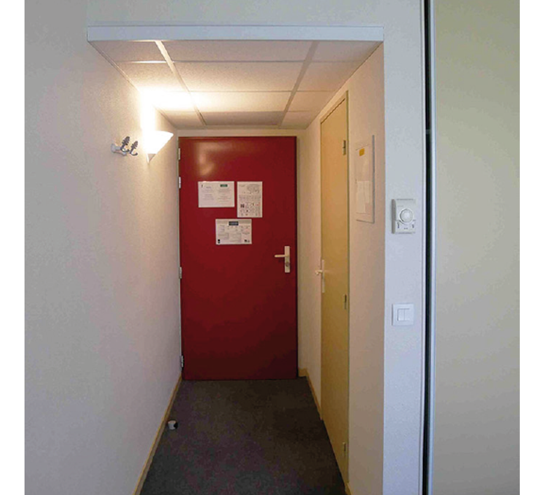 2-MAISONS-DES-CHERCHEURS-AVANT-TRAVAUX-ENTREE.png