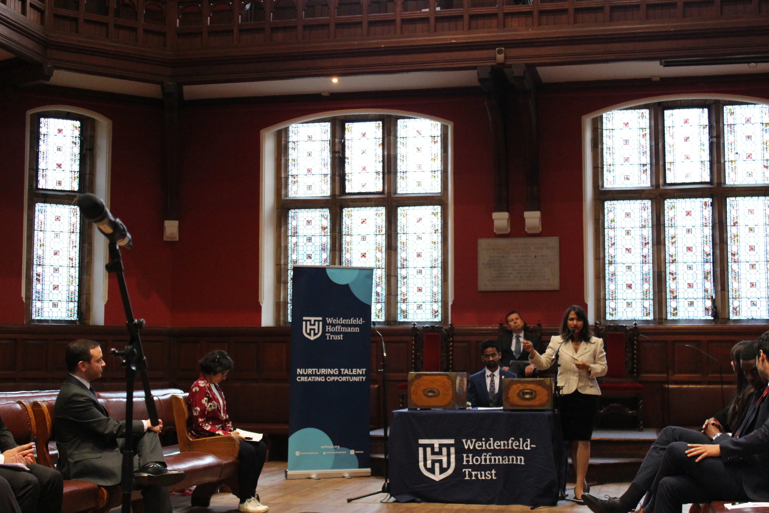 This House Believes Social Media Platform Has No Right To Ban Politicians - 2021 Scholar Debate