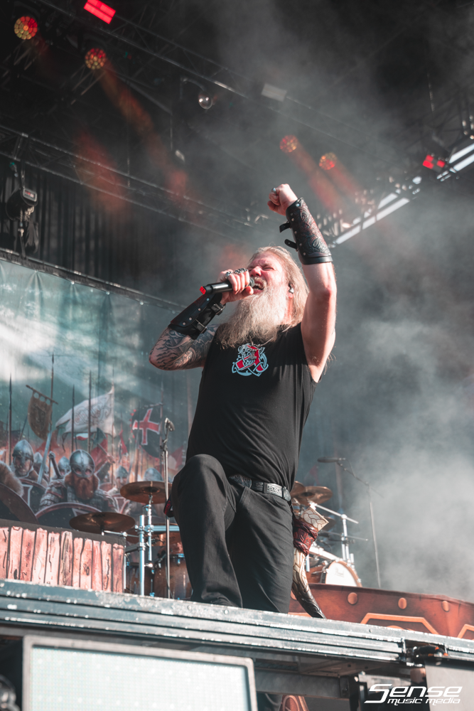Amon Amarth - KNOTFEST-15.png