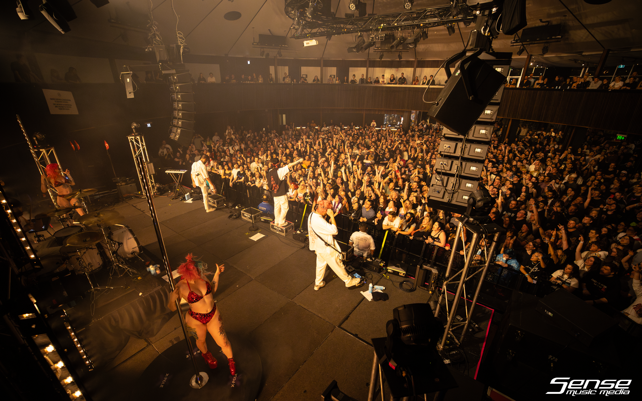 STAND ATLANTIC @ Roundhouse-29.png
