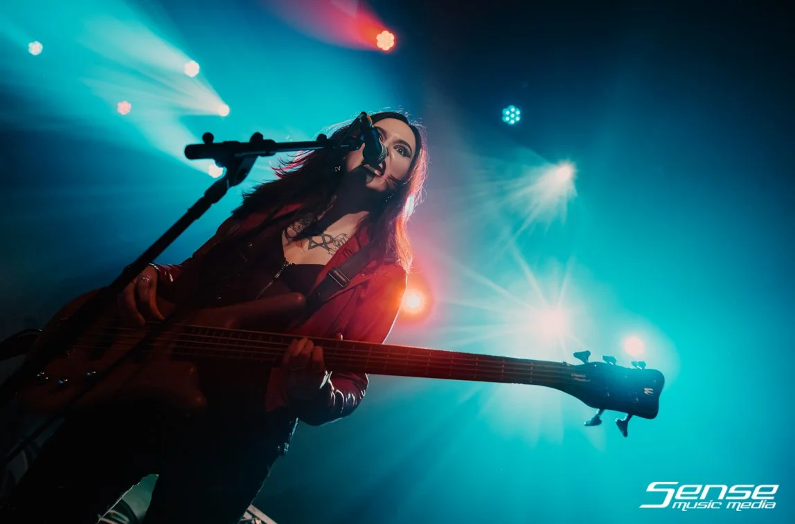 Krave_657A6183-Edit-Edit_Photo Charlyn Cameron.JPG