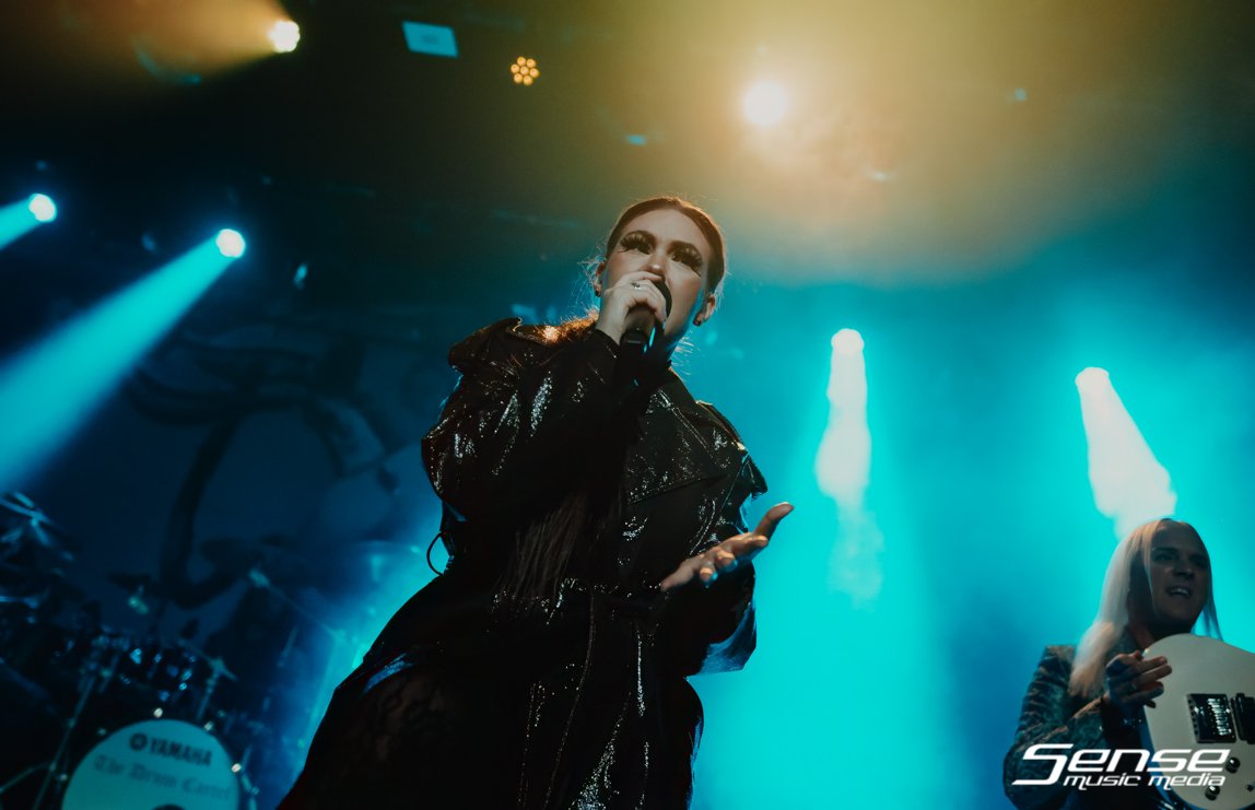 Amaranthe _657A6440-Edit_Photo Charlyn Cameron.JPG