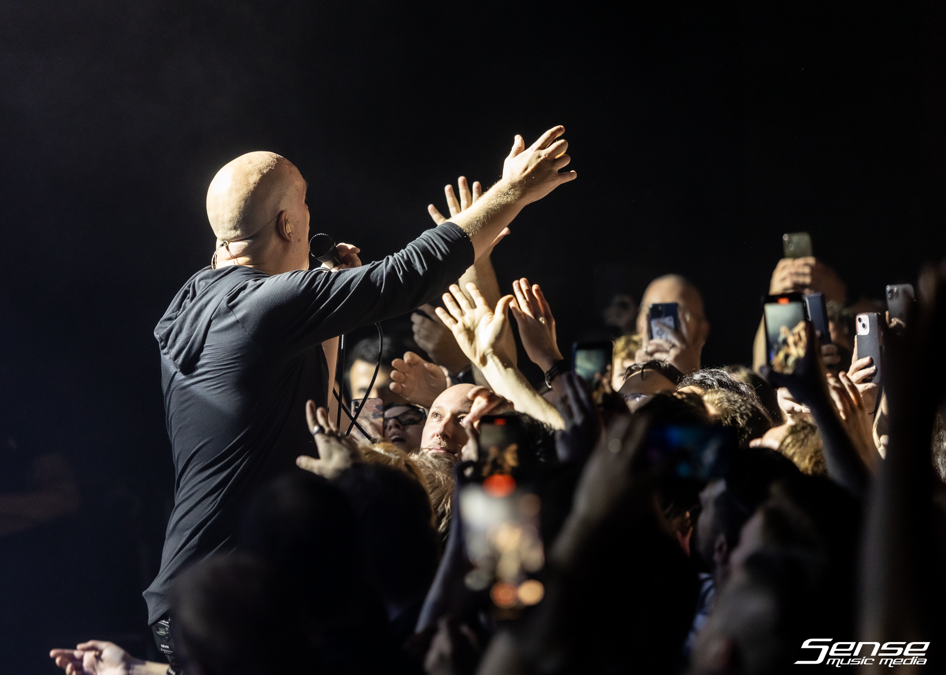 DEVIN TOWNSEND - Metro Theatre, Sydney23-25.png