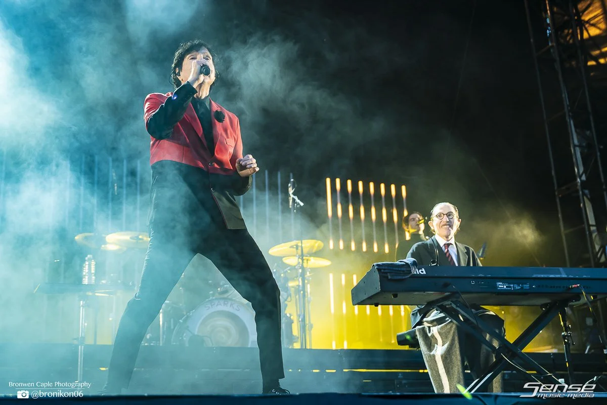 Sparks-4.jpg
