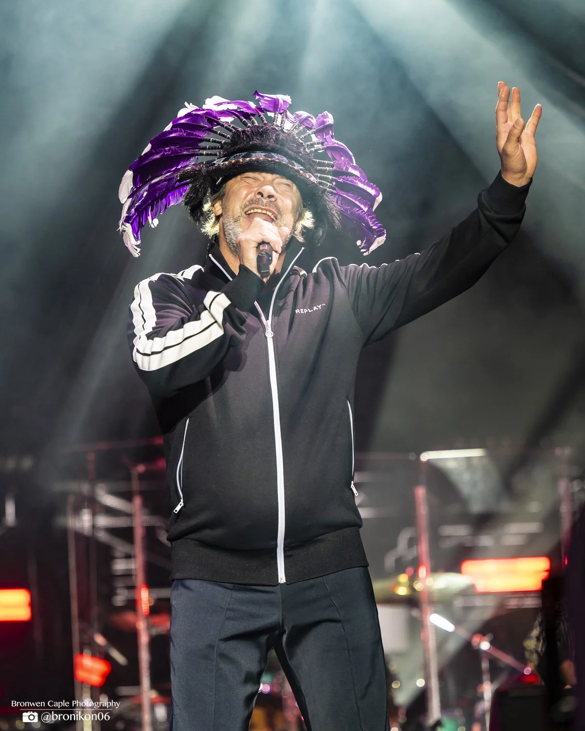 Jamiroquai-7.jpg