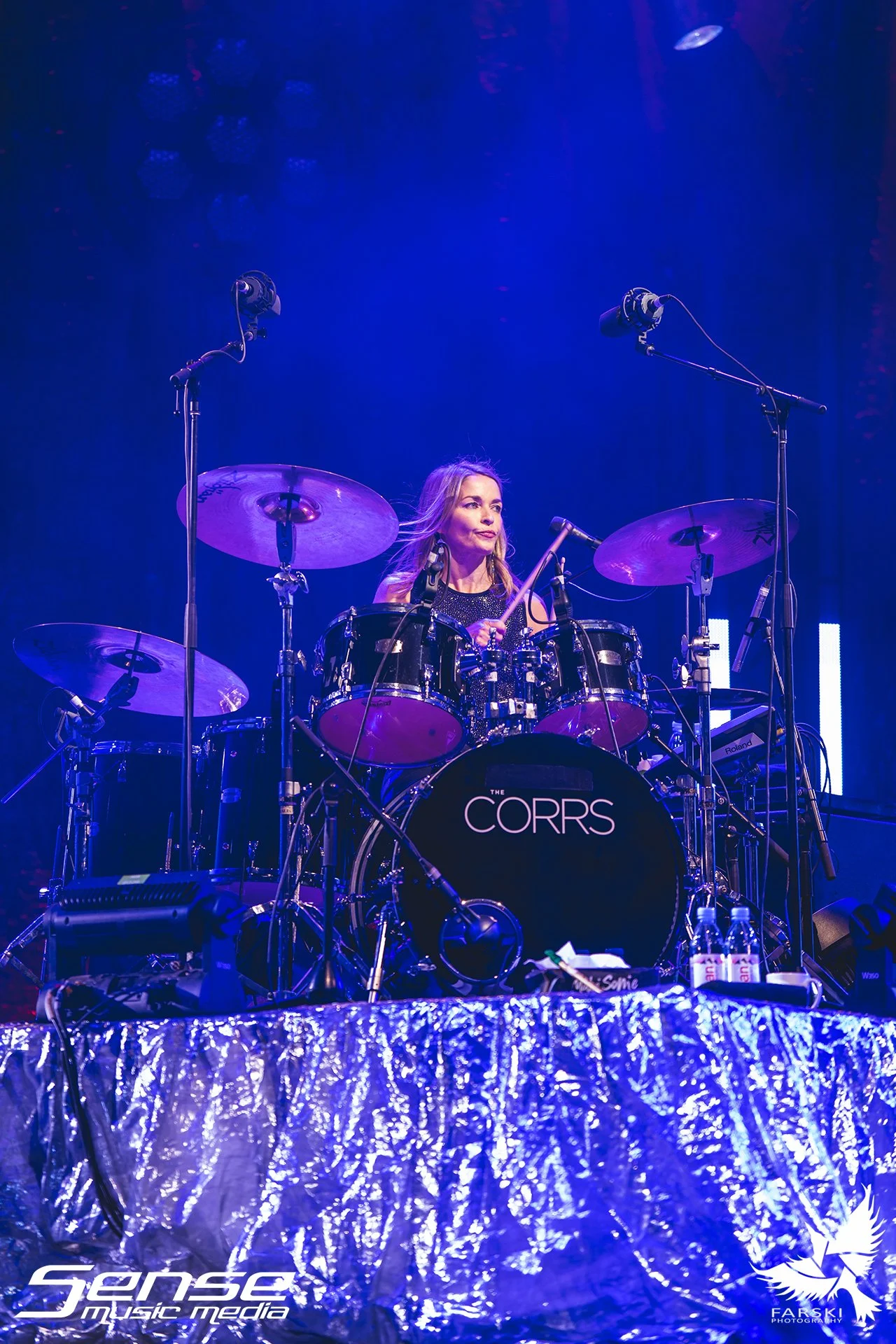 TheCorrs_Sydney2023_FarskiPhotography_11.jpg