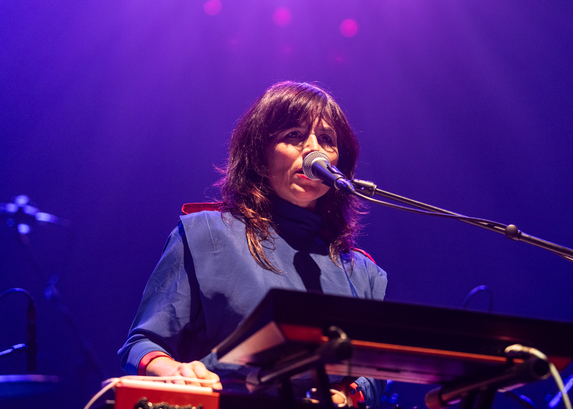 ELANA STONE @ Enmore Theatre-Web-10.png