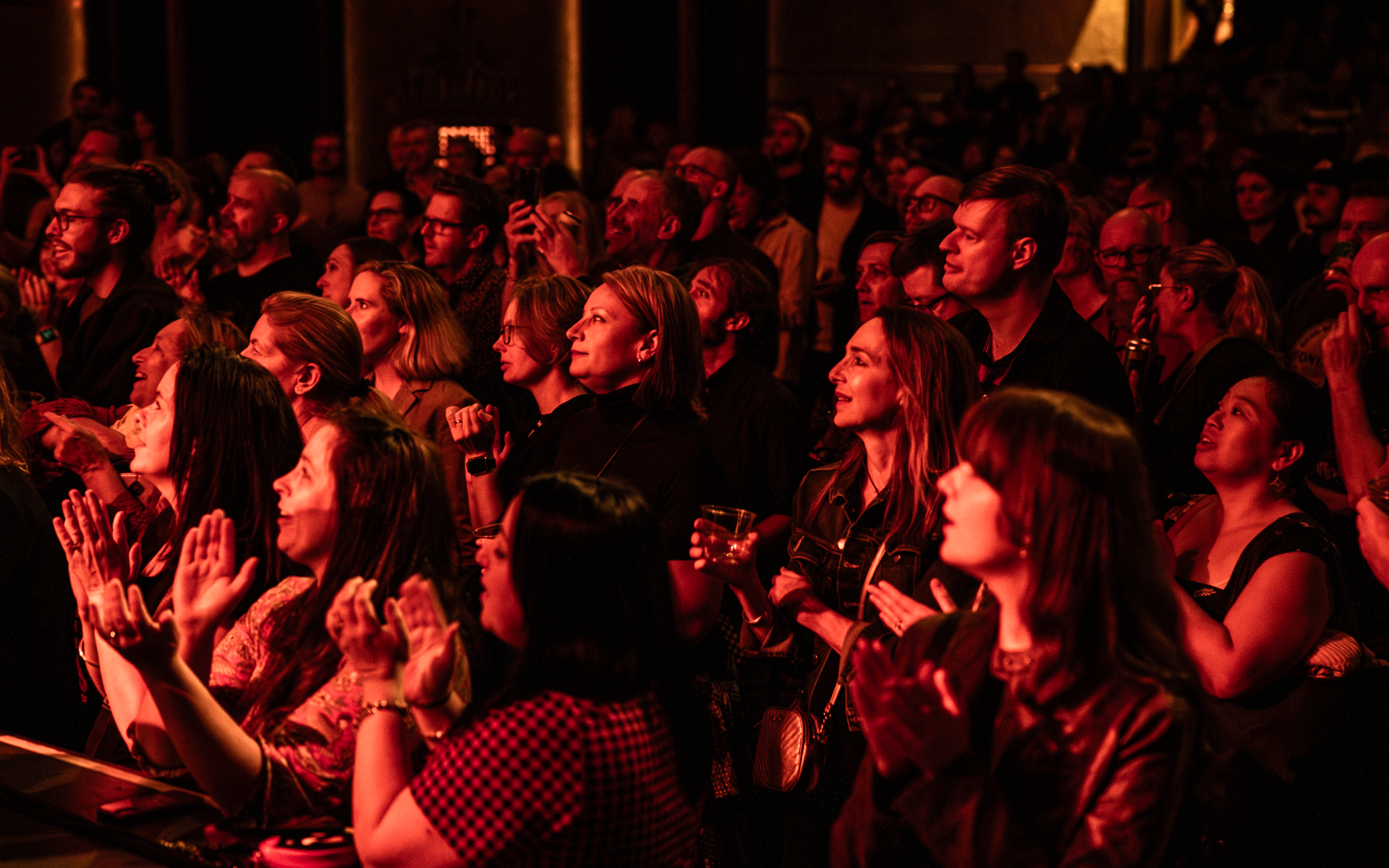 WILLIAM CRIGHTON @ Enmore Theatre-Web-15.png