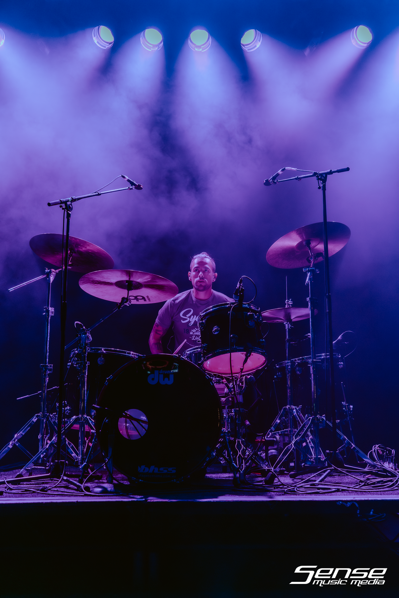 2023-AUG-17-LOVELESS-SYDNEY-METRO THEATRE_MGL9511-Enhanced-NR.png