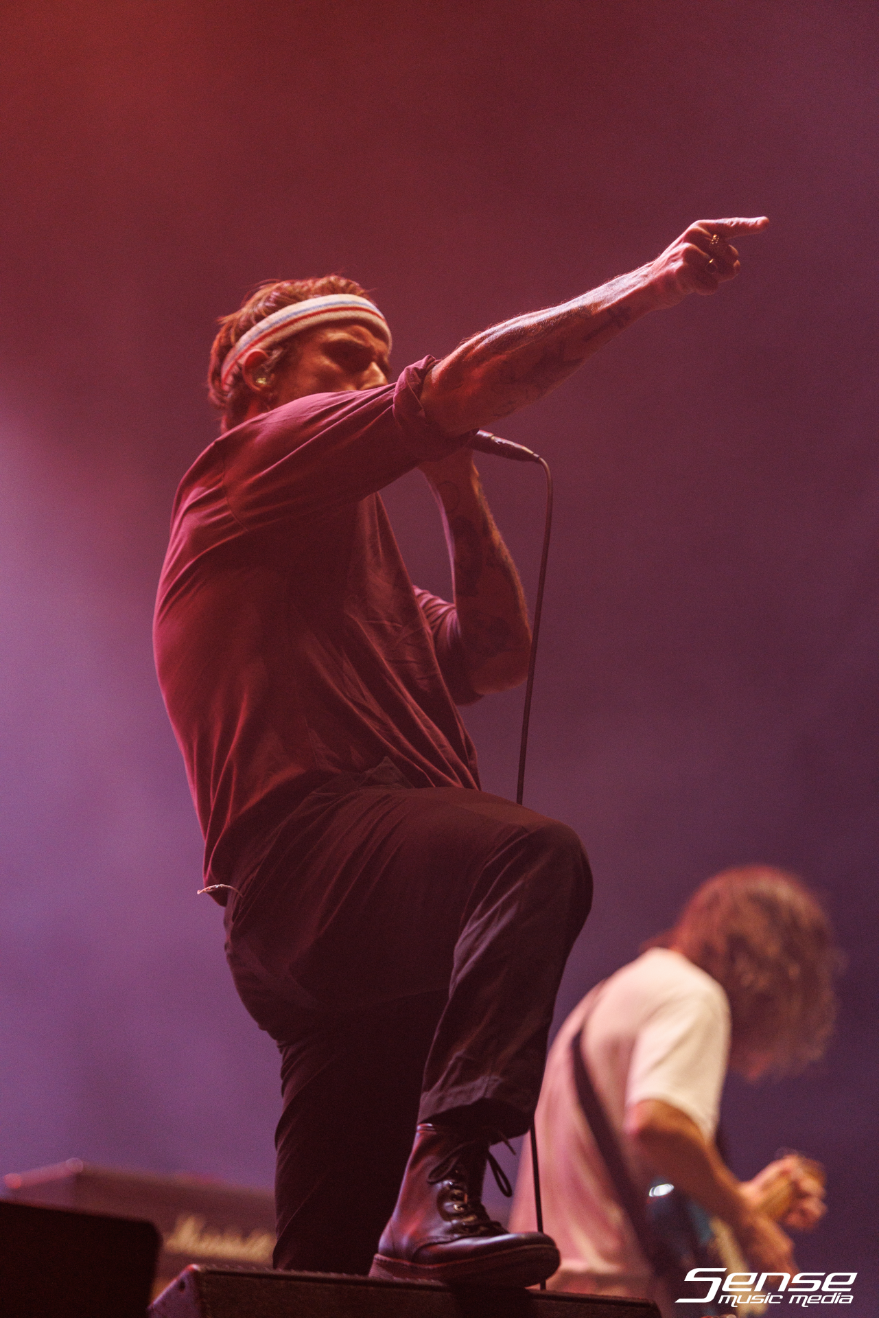 IDLES-9.png