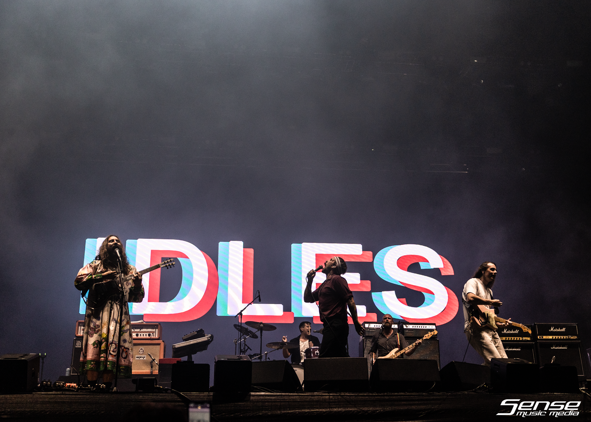 IDLES-11.png