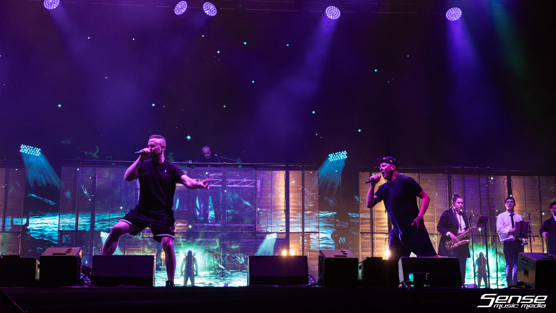 HILLTOP HOODS-10.png