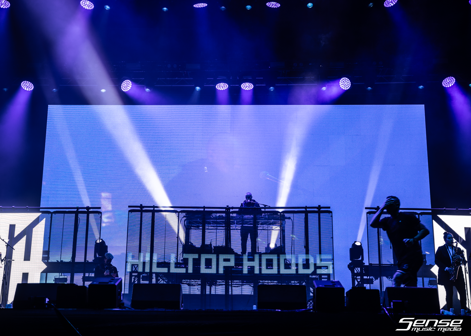 HILLTOP HOODS-12.png