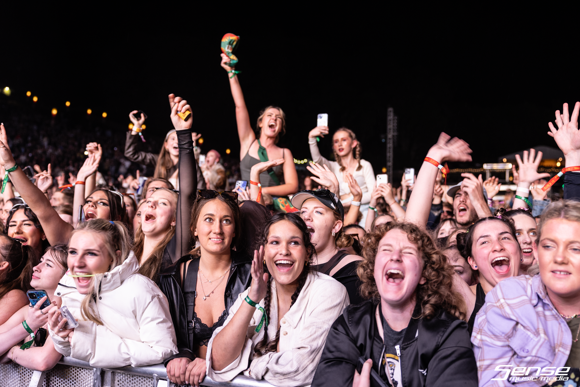 HILLTOP HOODS-14.png