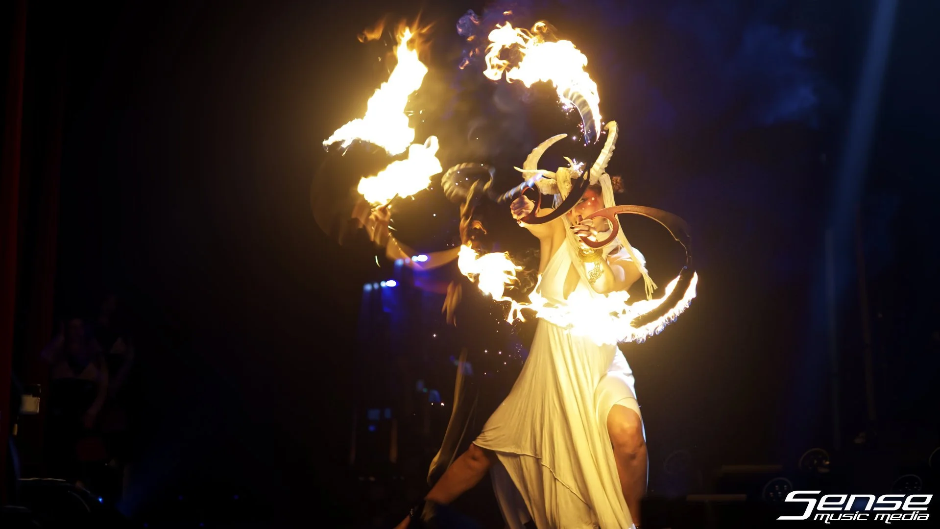NeObliviscarisFire03.jpg