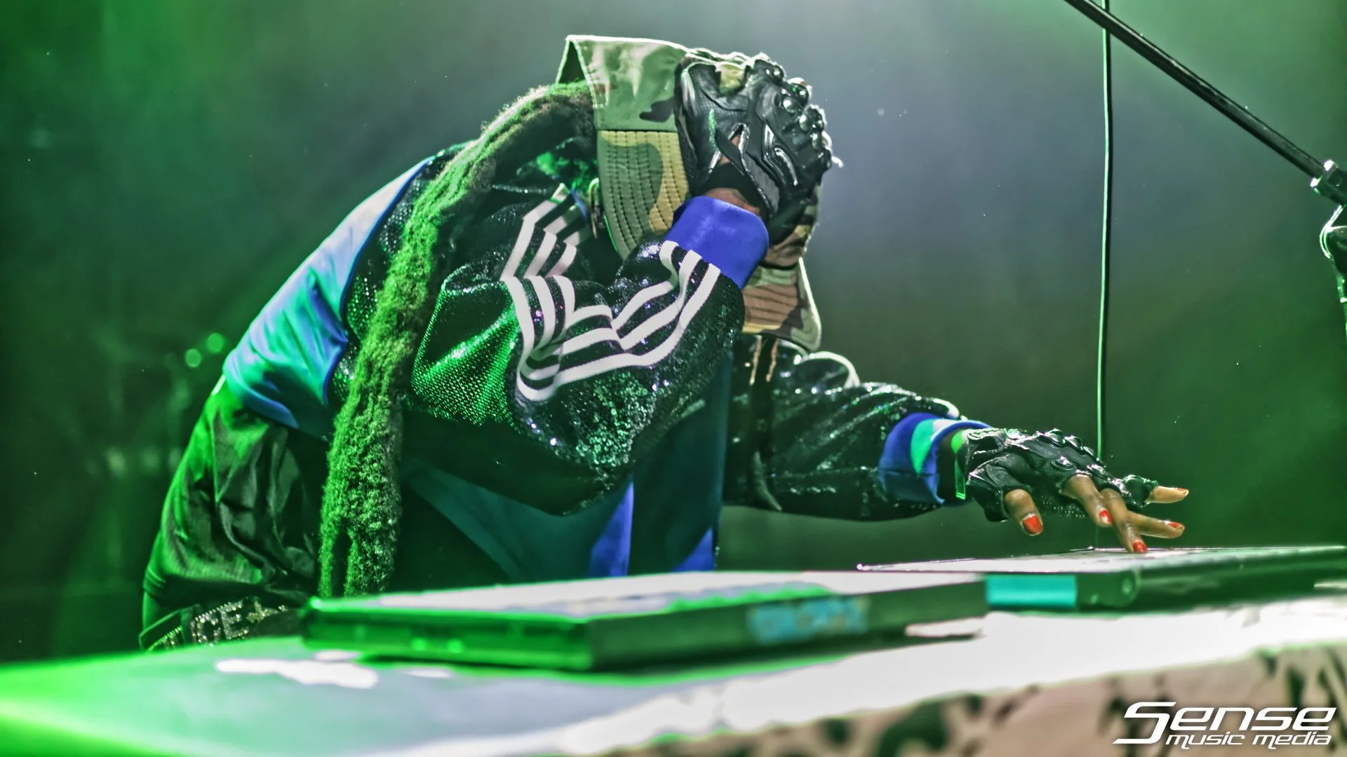 Ho99o906.JPG
