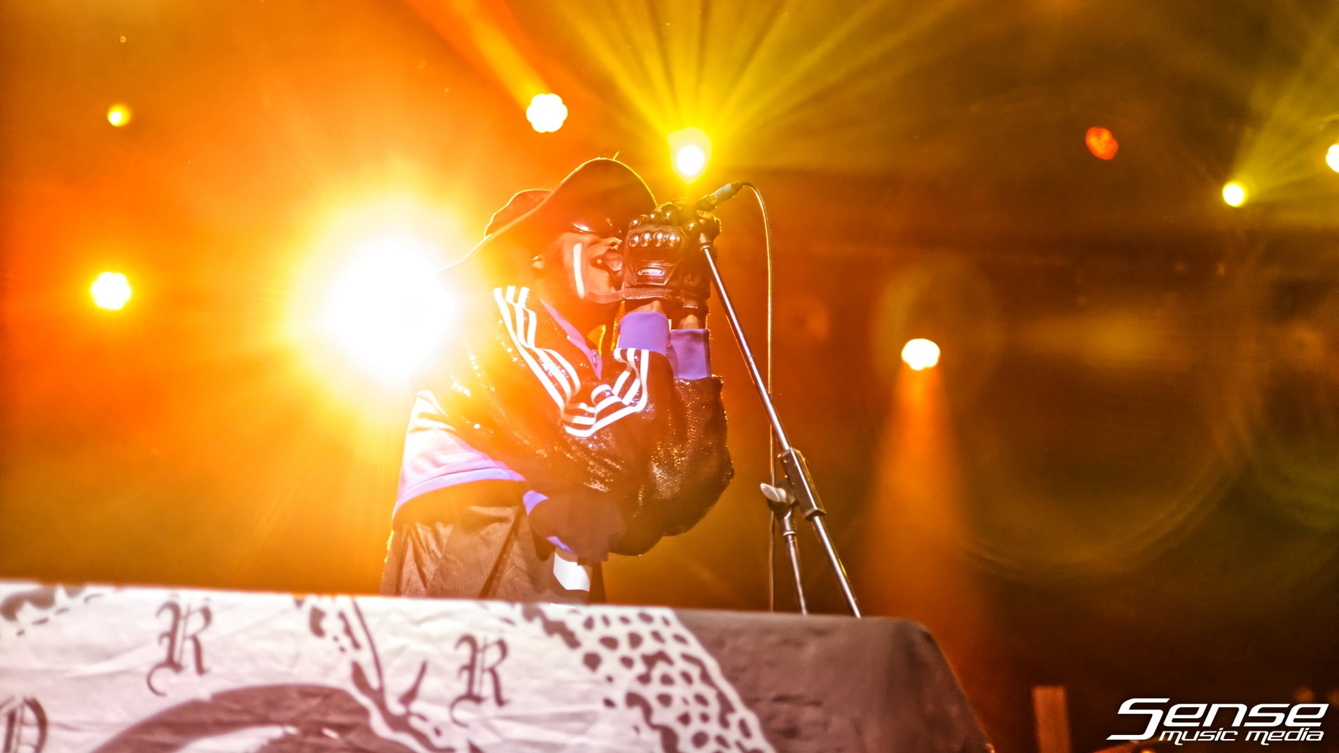 Ho99o908.JPG
