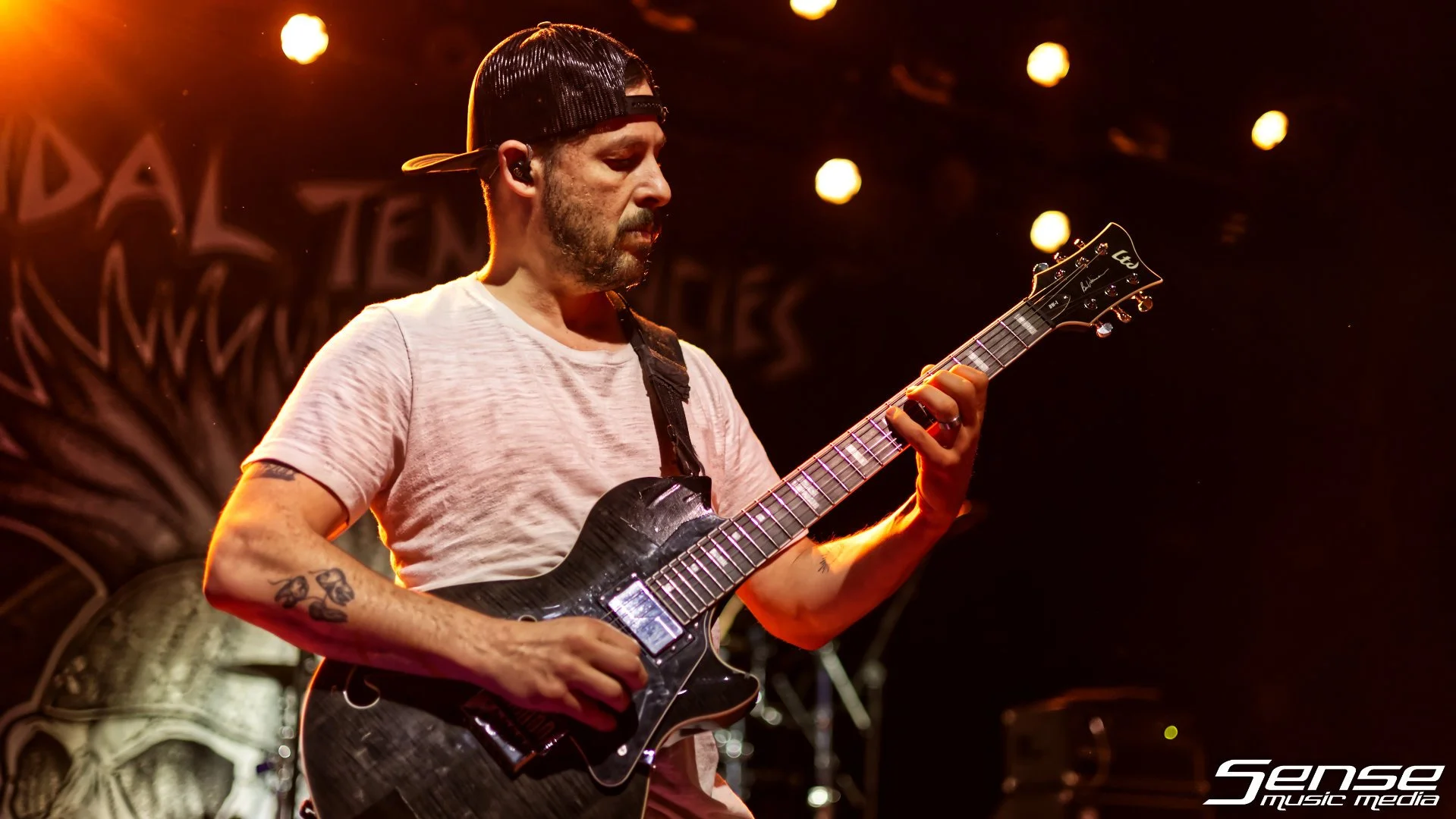 SuicidalTendencies03.jpg