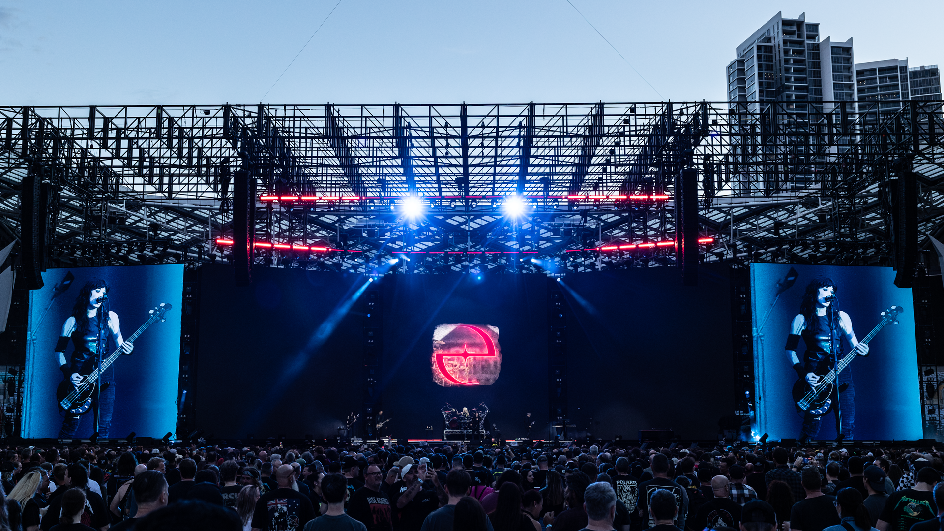 EVANESCENCE @ Accor Stadium, Sydney-14.png