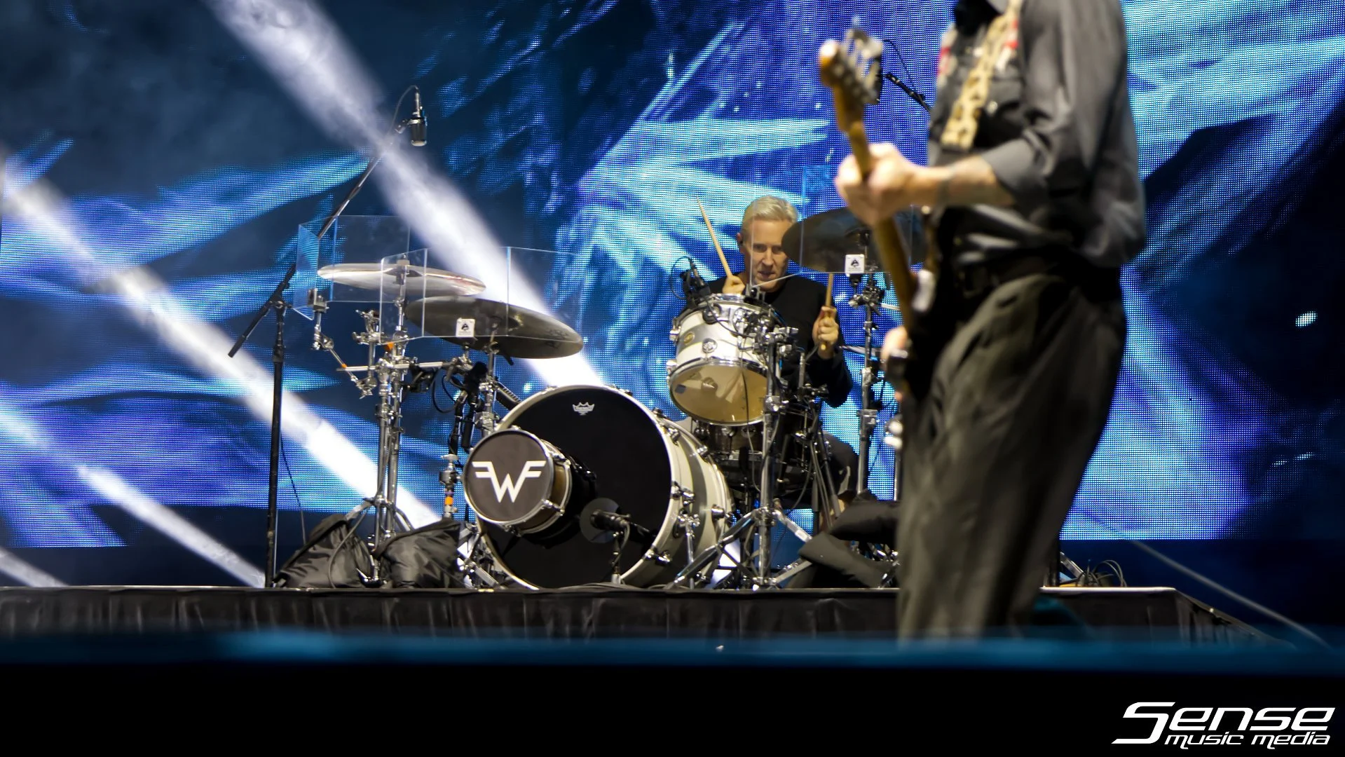 Weezer04.jpg