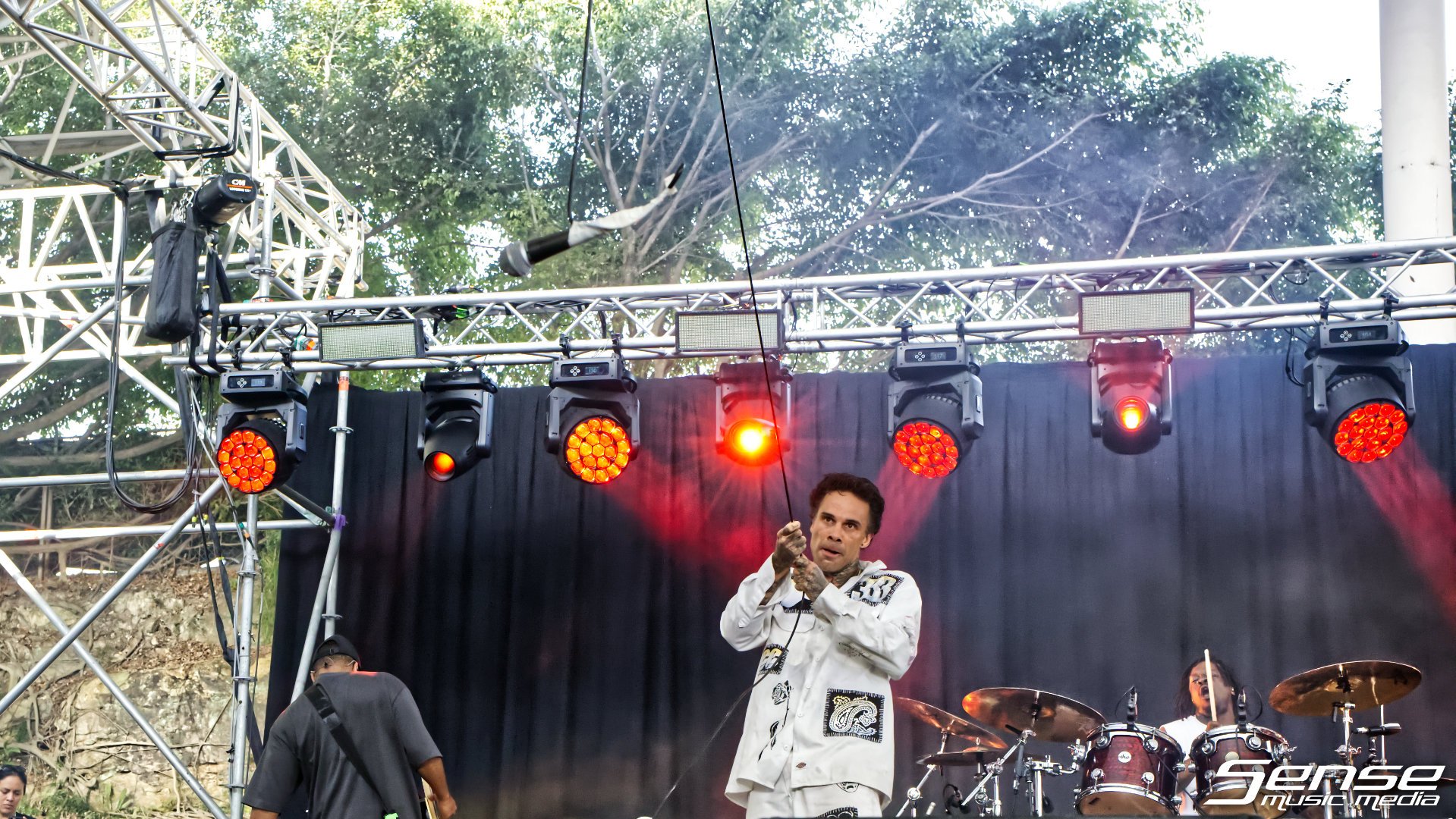 Fever333010.jpg