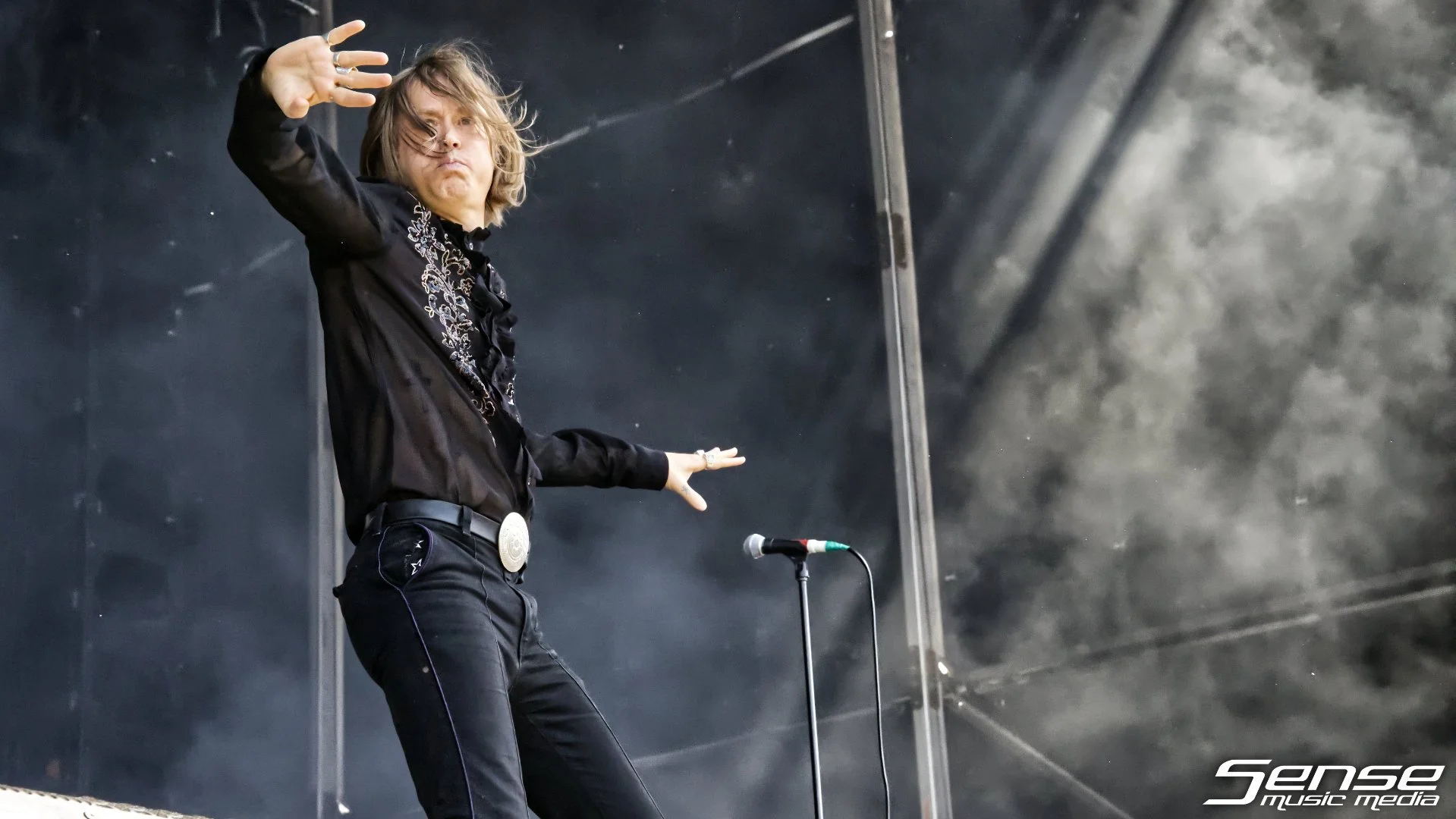 Refused08.jpg