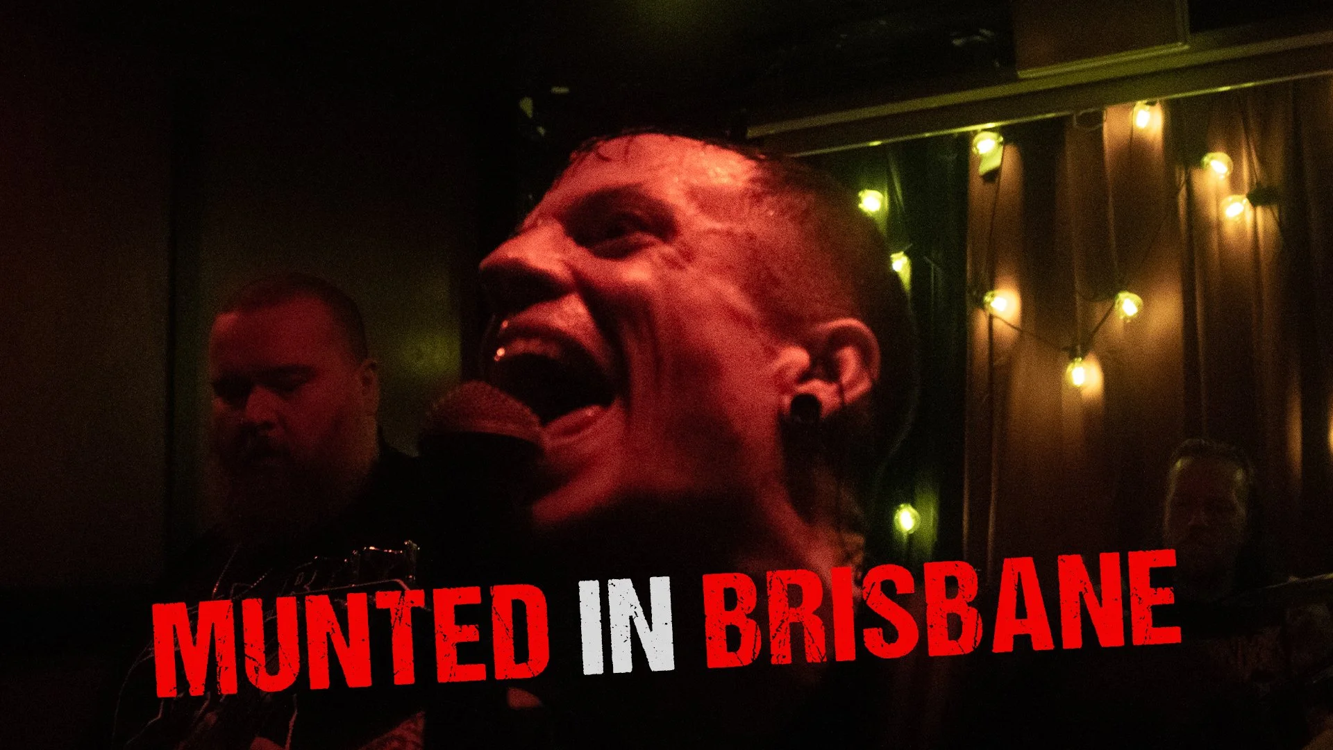 Photo Gallery: MUNT + NEBUTOLIK - Live In Brisbane