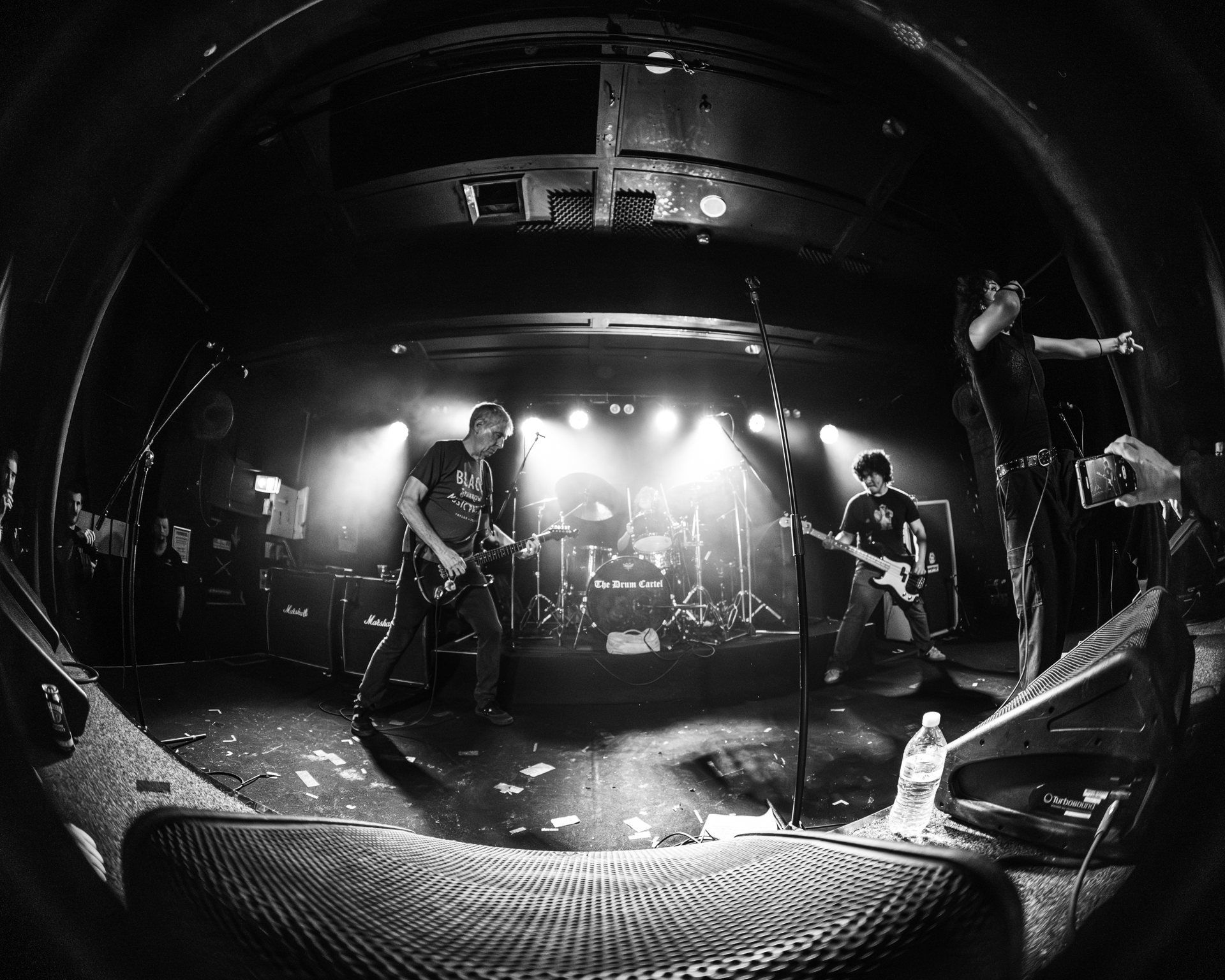 BLACK FLAG @ Crowbar, Sydney-28.png
