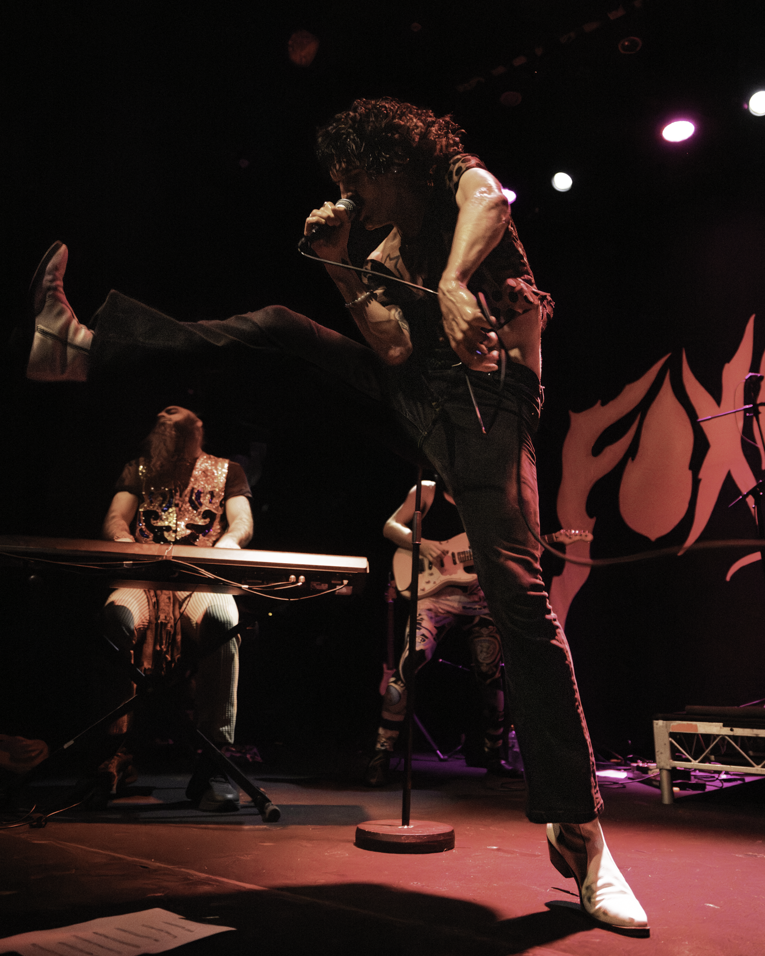 FOXY SHAZAM @ Manning Bar, Sydney-18.png