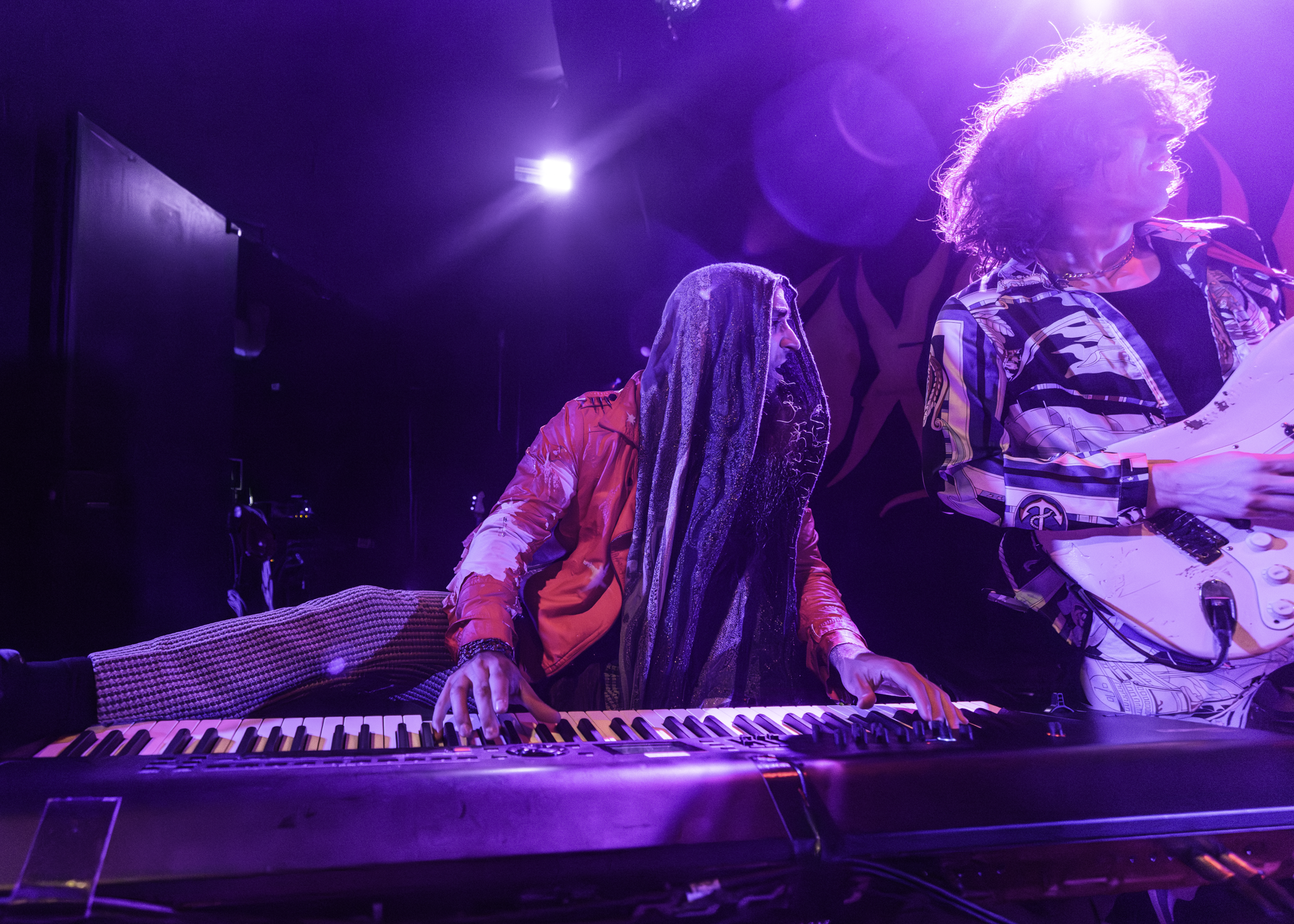 FOXY SHAZAM @ Manning Bar, Sydney-2.png