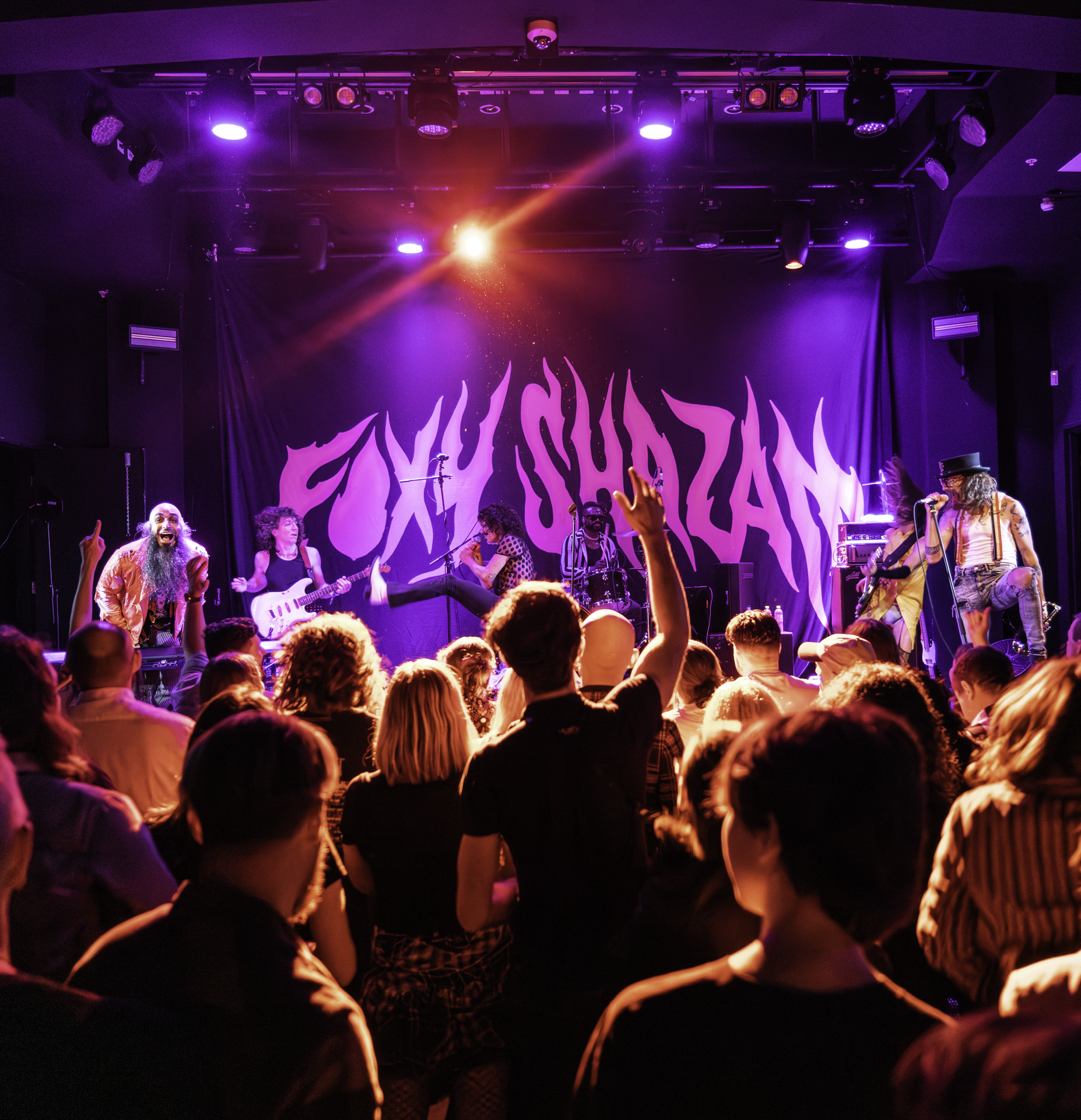 FOXY SHAZAM @ Manning Bar, Sydney-13.png