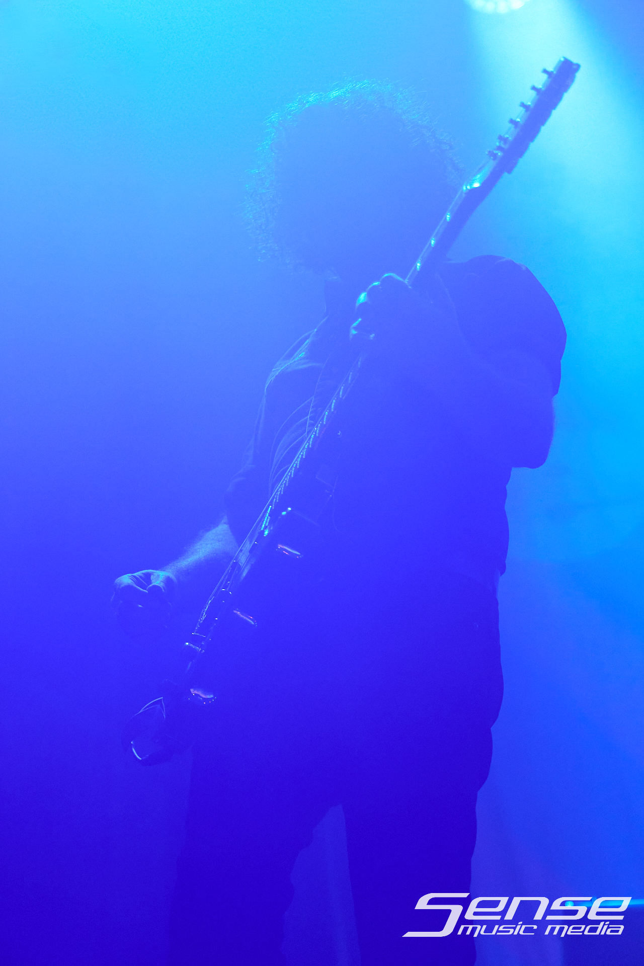 Black Fingernails-Eskimo Joe-Photo_by_Peter Mellows-260906-200619-045.png