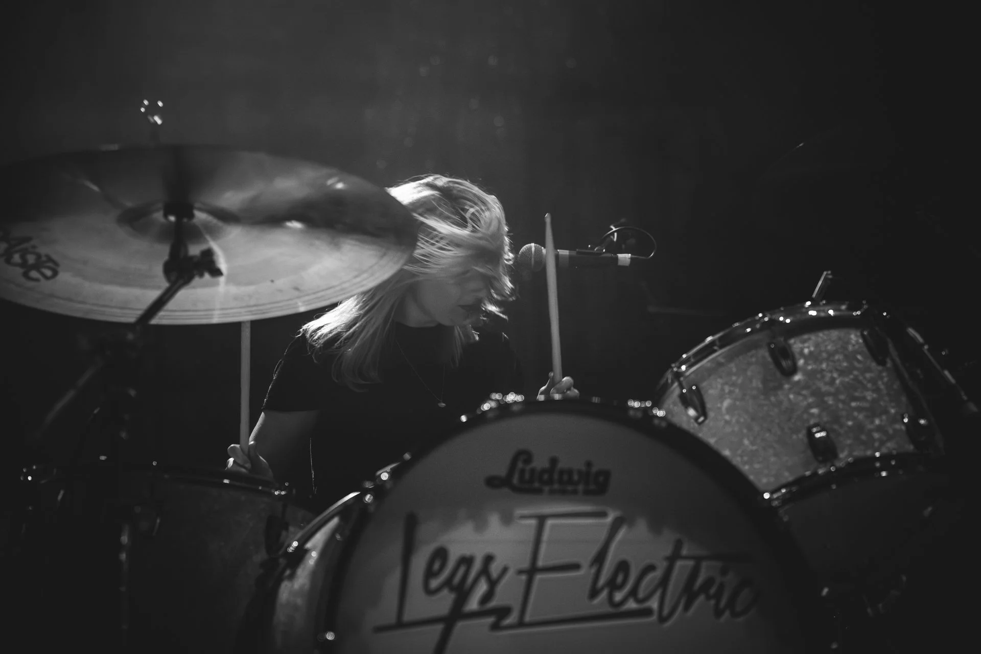 Legs Electric07.jpg