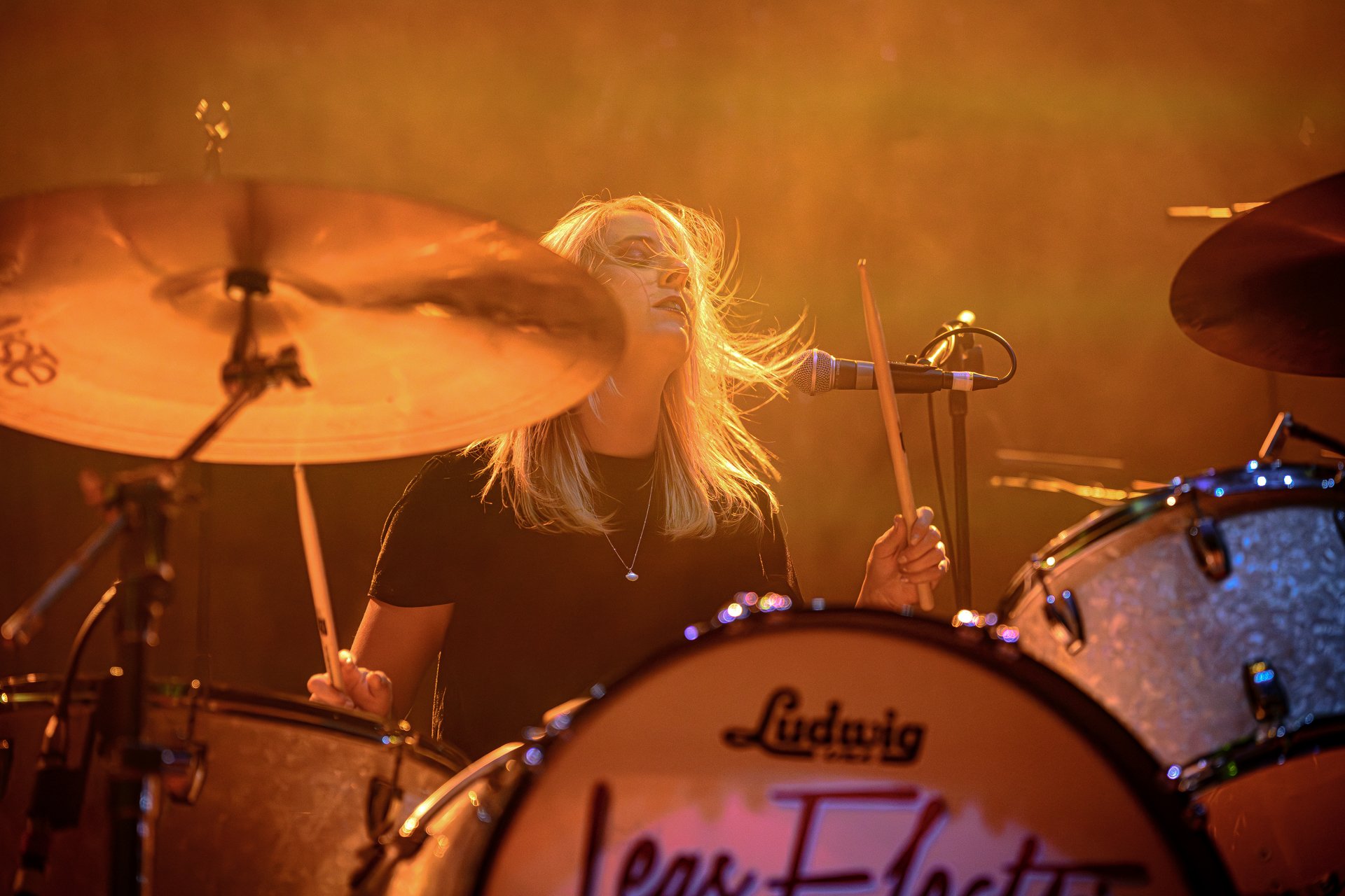 Legs Electric08.jpg