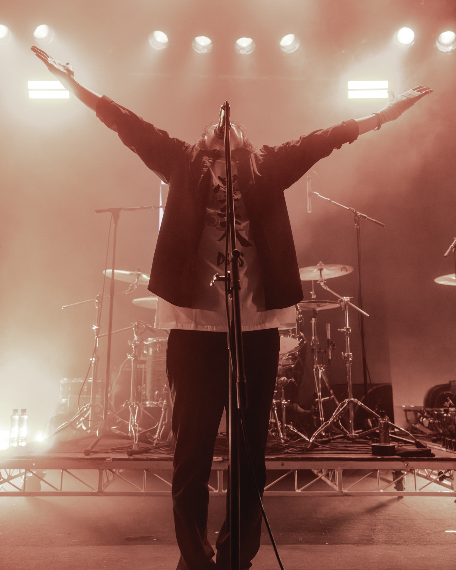DOES @ Metro Theatre, Sydney-6.png