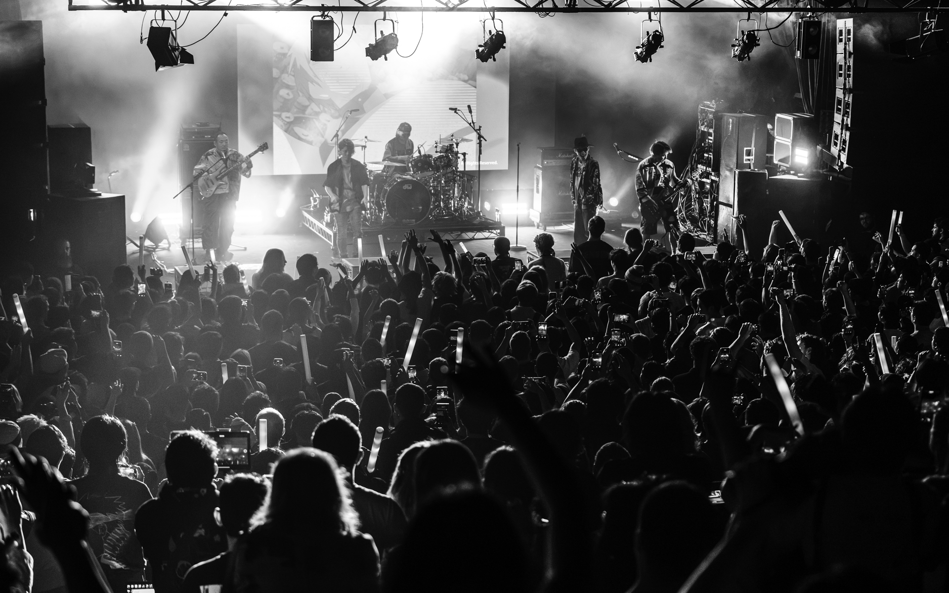 FLOW @ Metro Theatre, Sydney-18.png