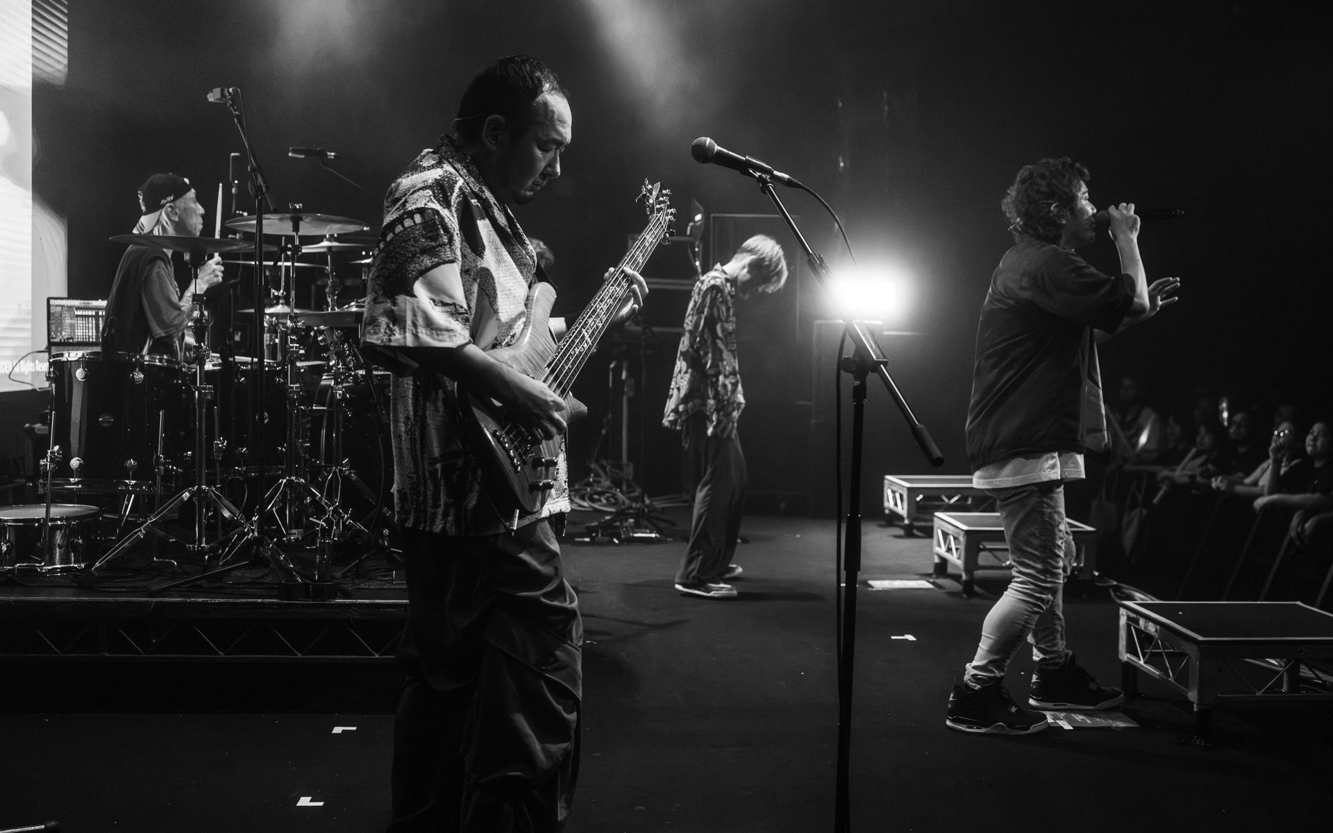 FLOW @ Metro Theatre, Sydney-29.png