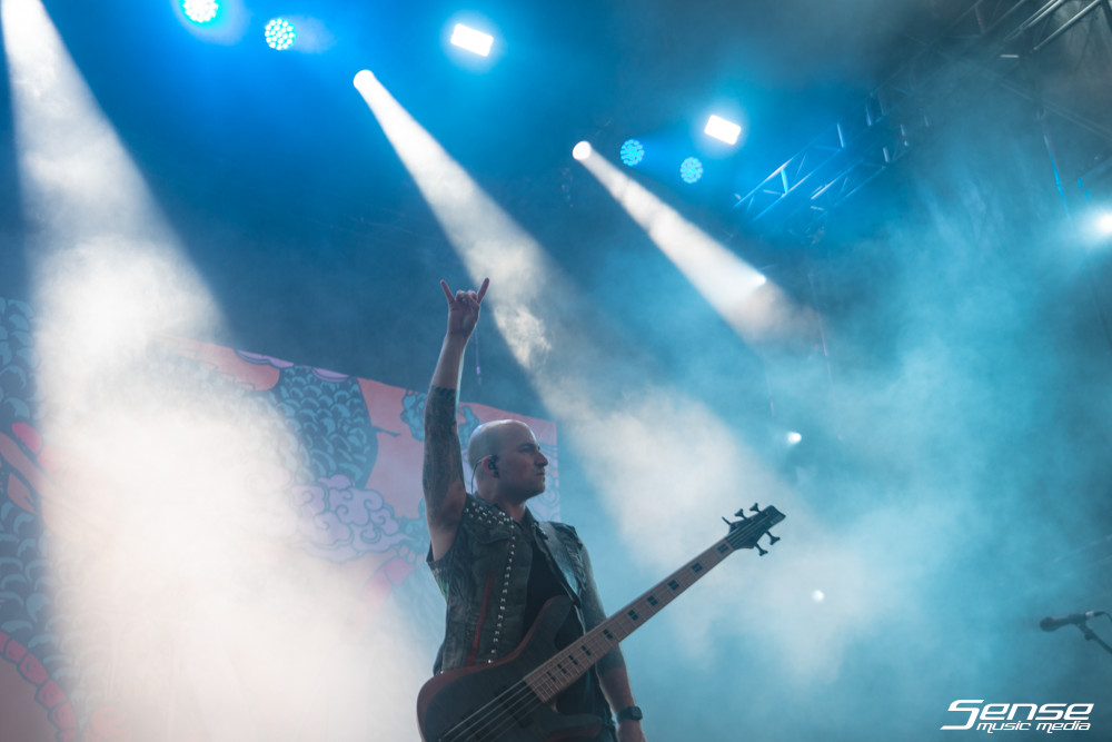 Trivium - KNOTFEST-8.png