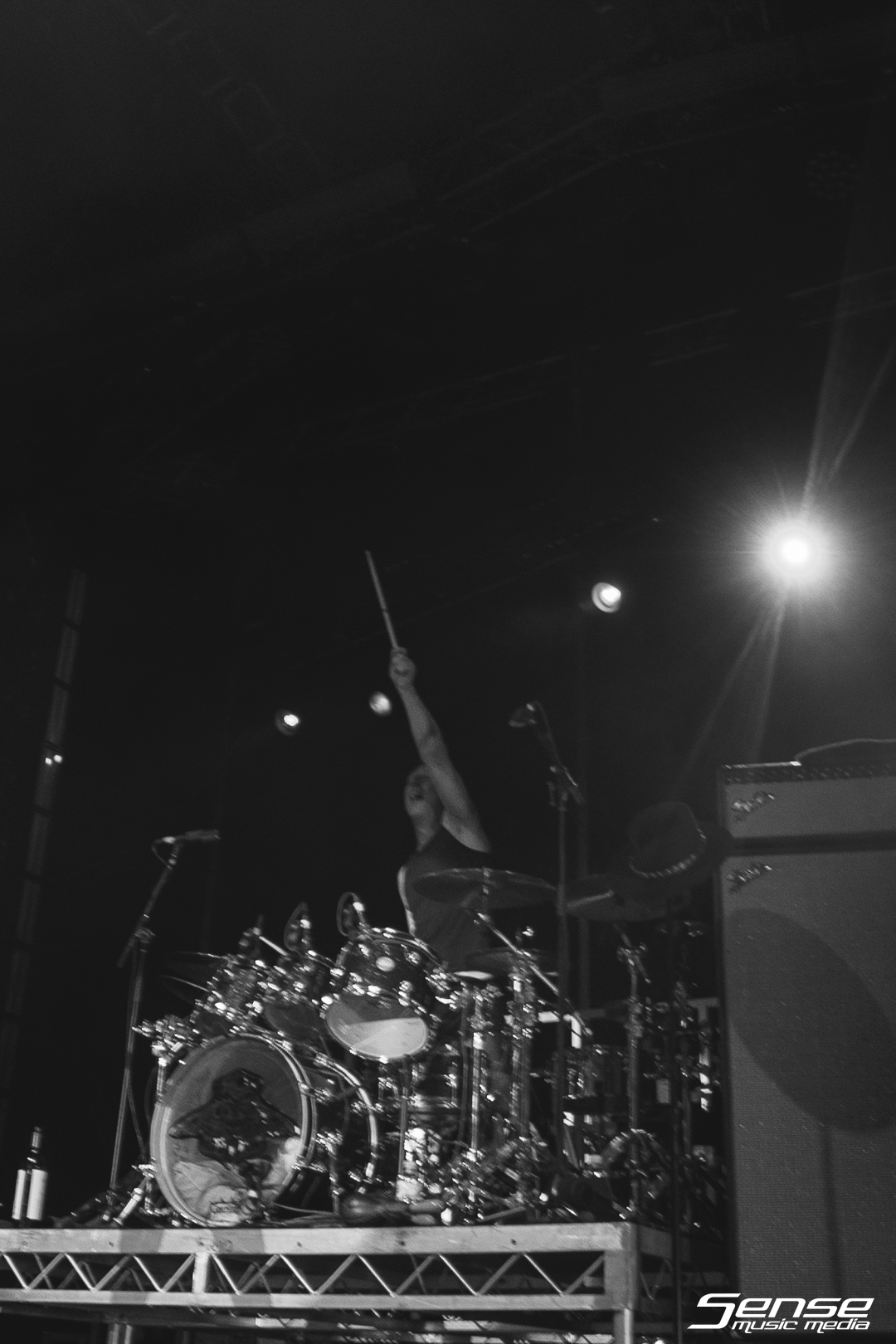 JANE'S ADDICTION - Eaton's Hill-20.png