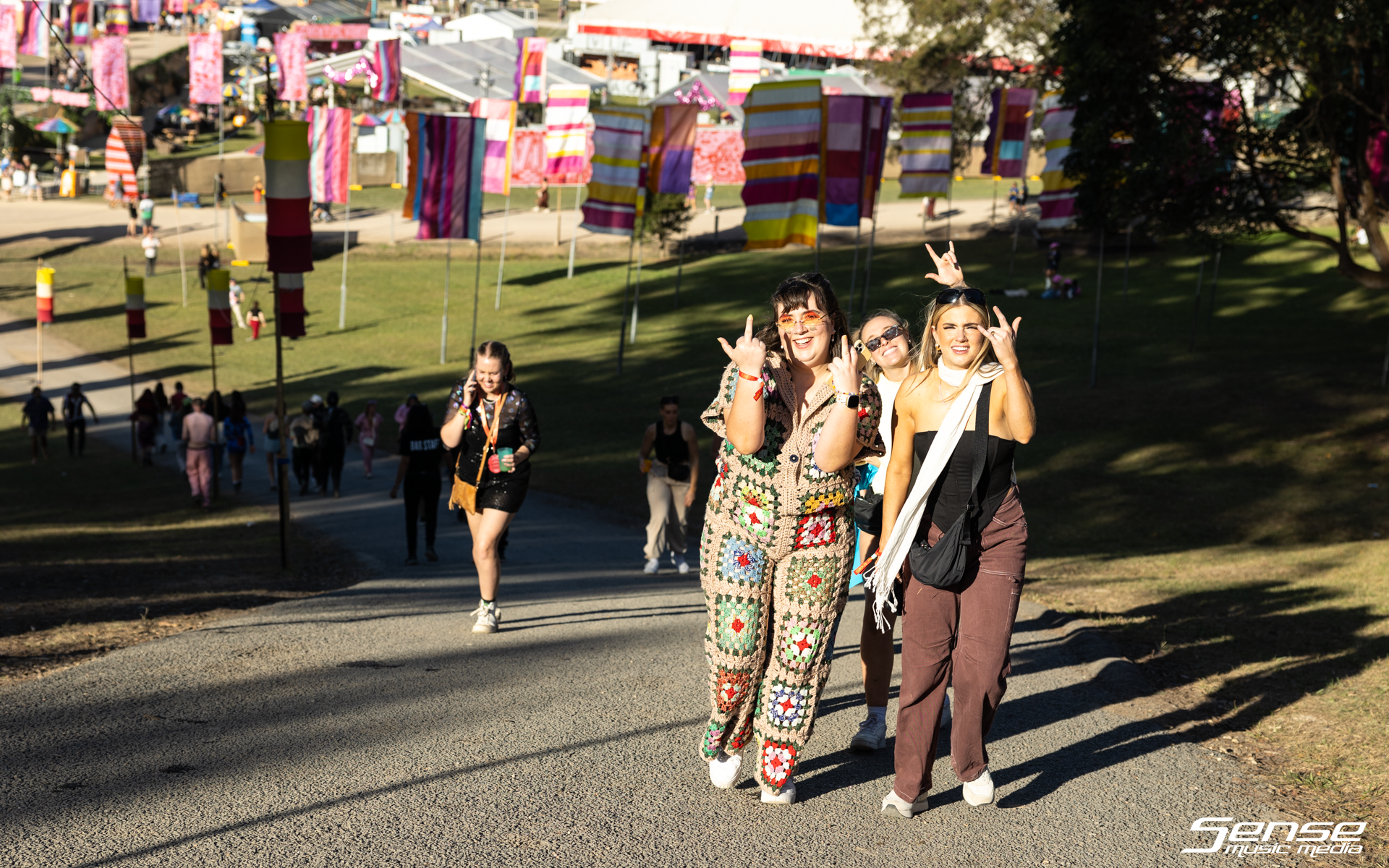 Splendour-Day2-Wide-14.png