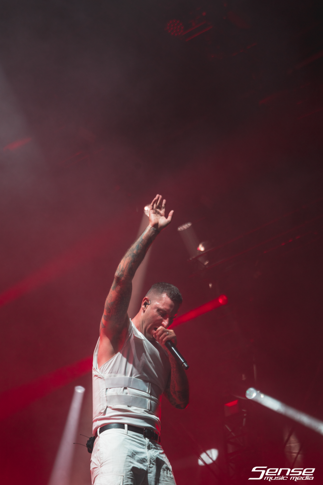 Parkway Drive - KNOTFEST-44.png