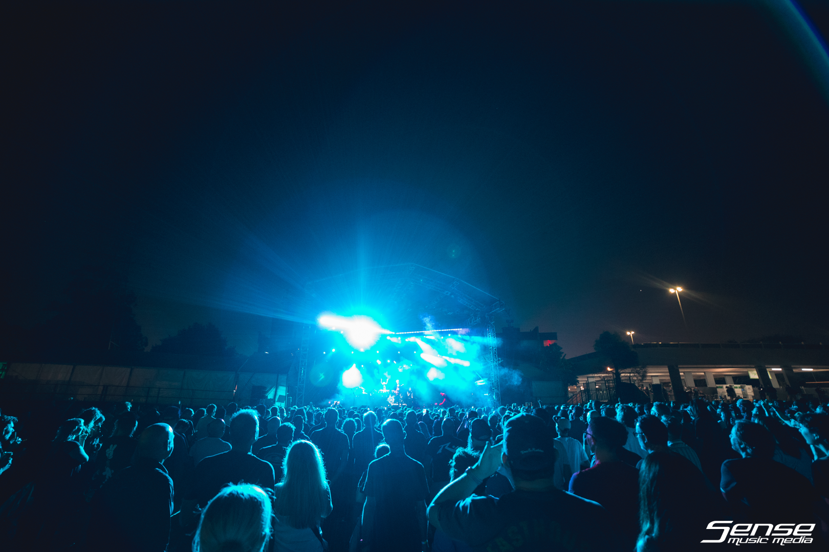 JANE'S ADDICTION - Eaton's Hill-21.png